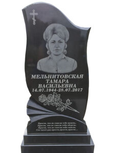 Гранитный памятник на могилу в Туапсе